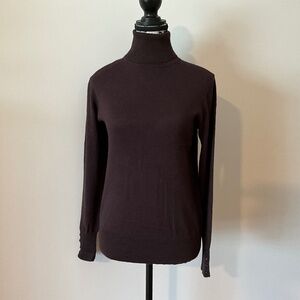 France Design long sleeve Turtleneck Women’s Sweater Size 10/12 Brown